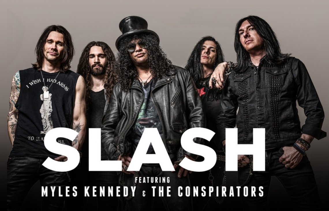 Slash anuncia nuevo disco “Living the Dream”